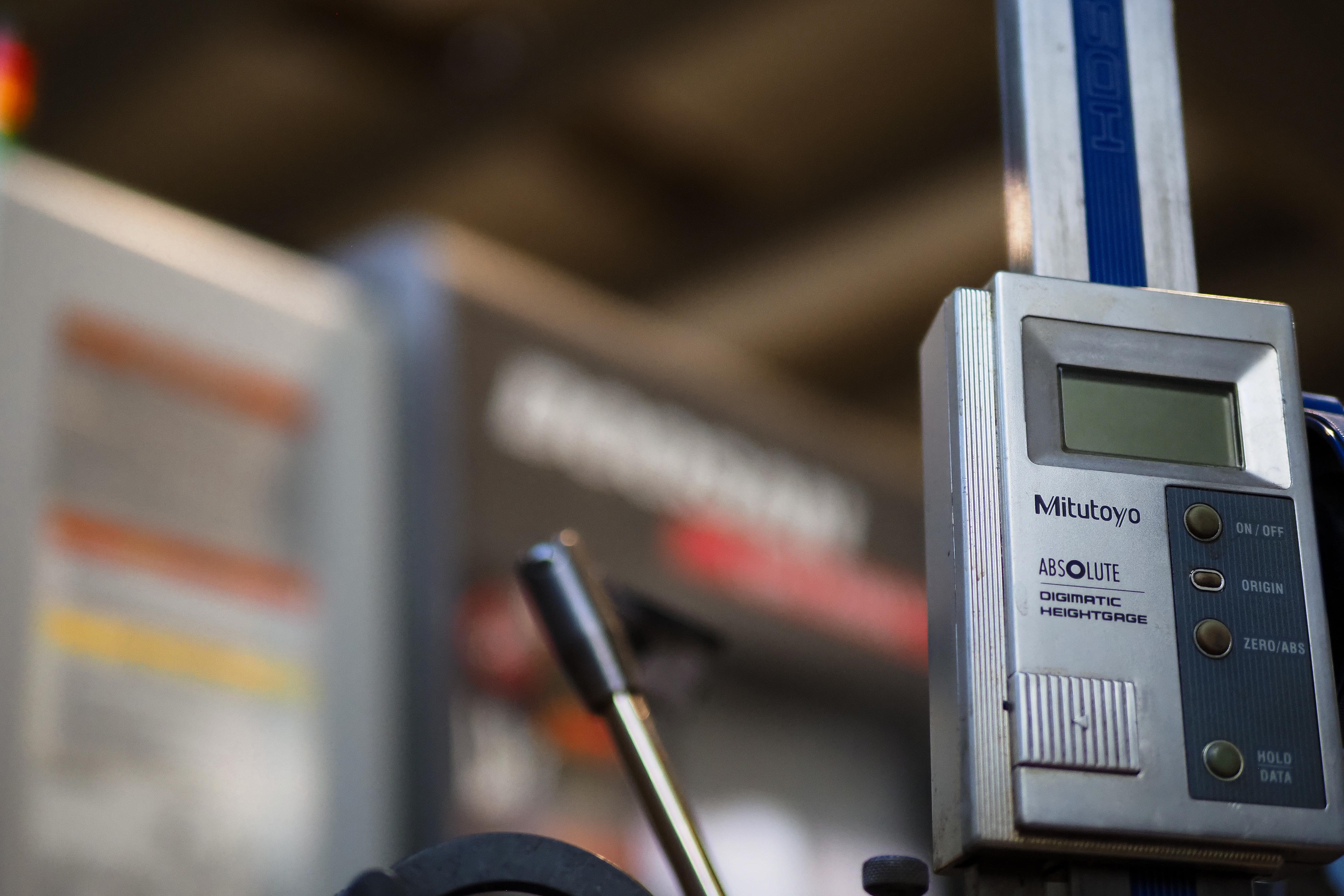 Mitutoyo height gauge quality control